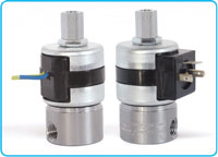 Peterpaul Series 20 Model 24 Magnetic Latching